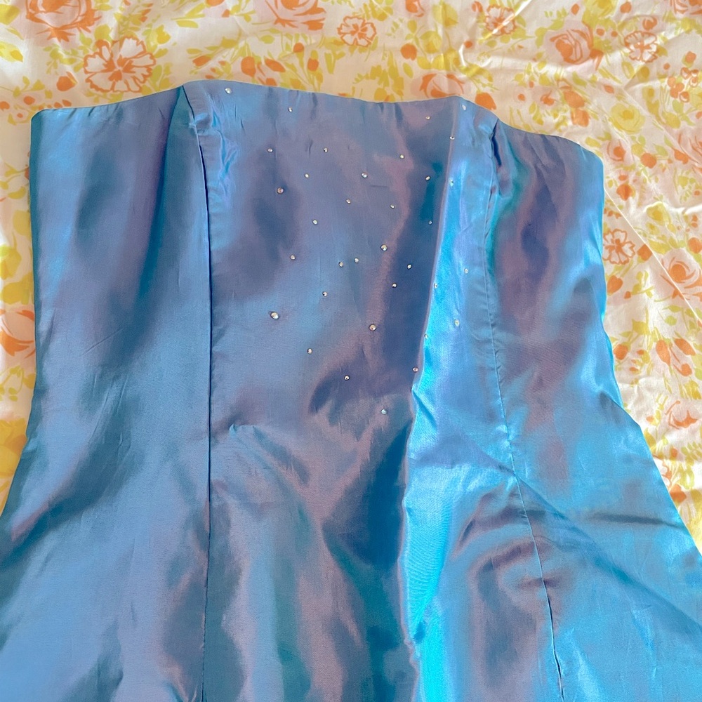 Jessica McClintock Gunne Sax iridescent formal